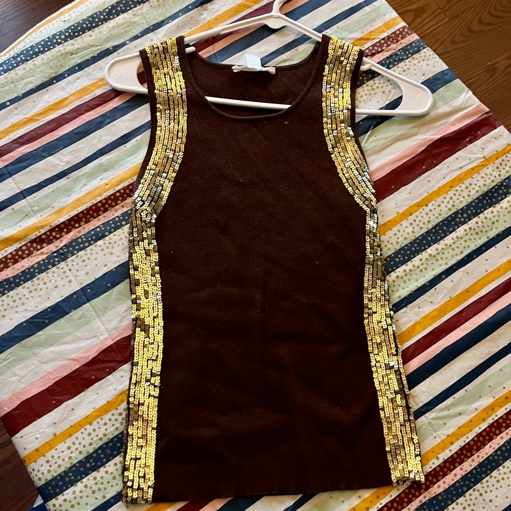 Woman’s Sequin Top (M)